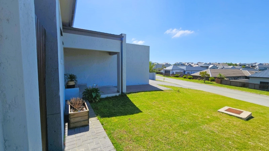 3 Bedroom Property for Sale in Blue Mountain Village Western Cape